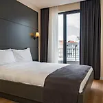 Neta * Istanbul