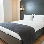 Neta Apartment *